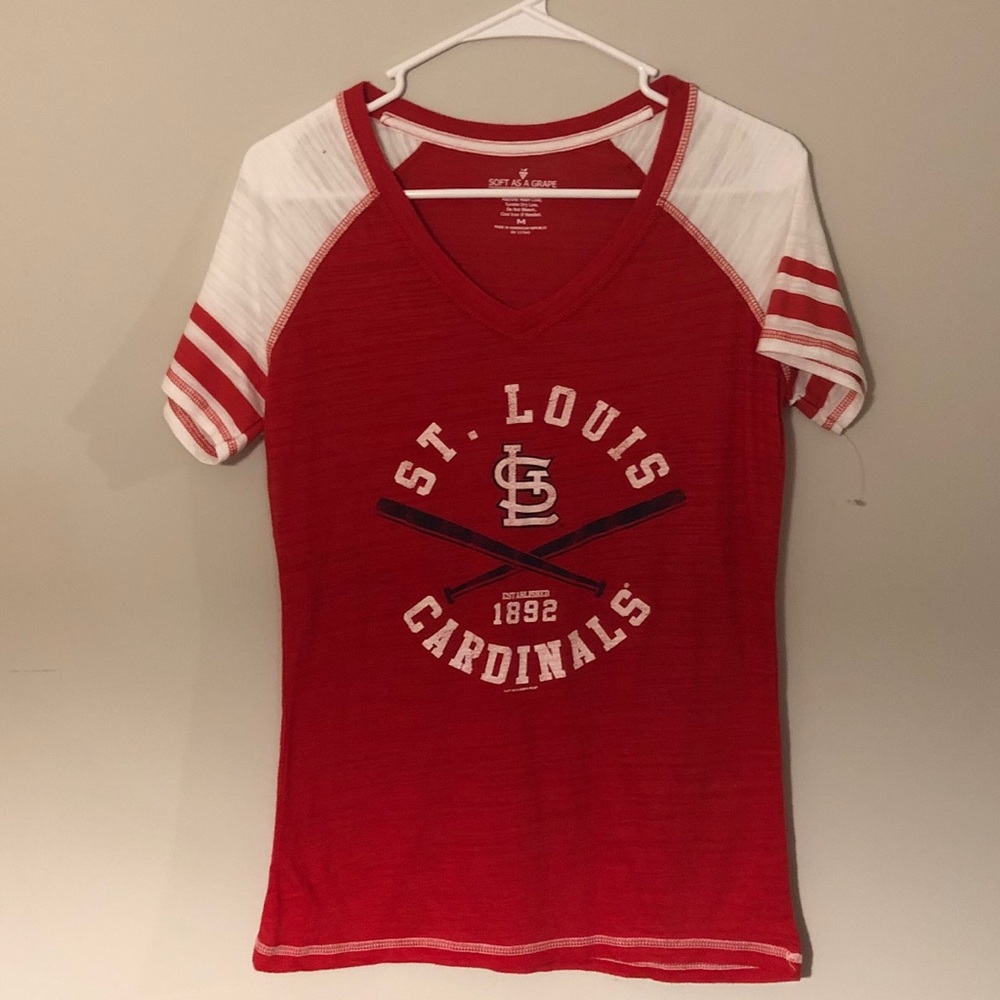 🍷BOGO SALE NWOT Women’s STL Cardinals Fitted Tee